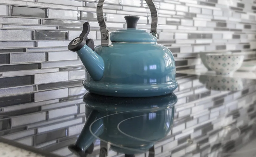 What is the Best Type of Cookware for Glass Top Stoves