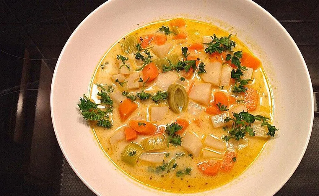 The Tasty Vegetable stew with coconut milk